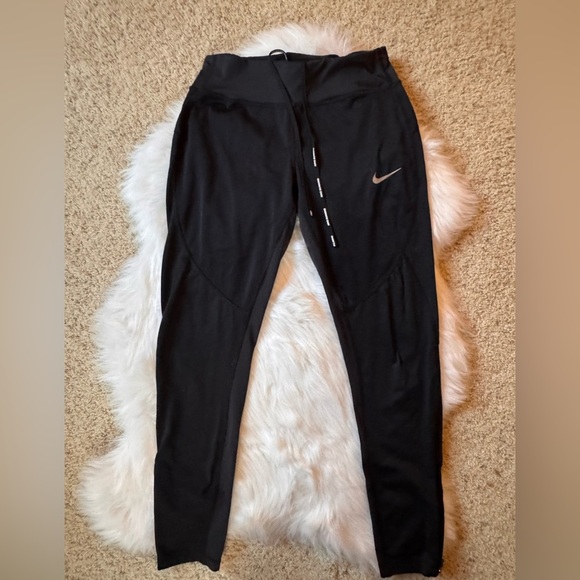 Nike Shield M Women's Running Leggings - Picture 3 of 8